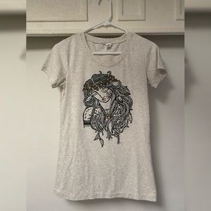 Bella|Montana Goddess t-shirt